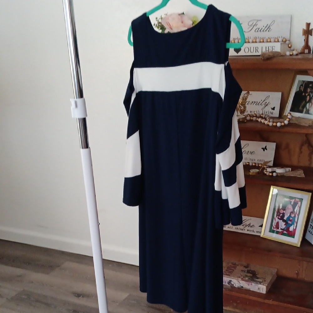 Nina Leonard Navy and White Long Sleeve Dress - Picture 4 of 4